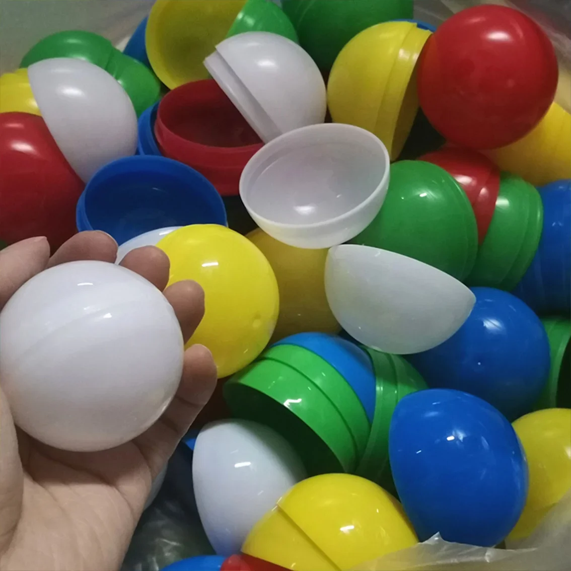 Capsule Vuote Color Macaron 28 - Open Vending Machine recensione e prezzo